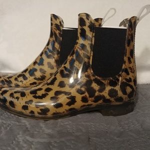 J Crew Leopard Print Rain Boots Ankle Boots Size 7